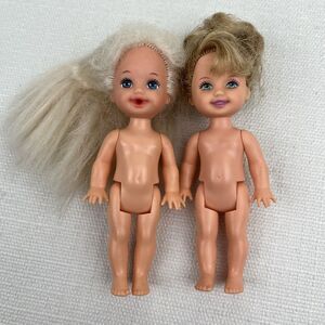 Gorgeous Kelly Doll Lot Of‎ 2 with Blonde And Brunette hair 1994